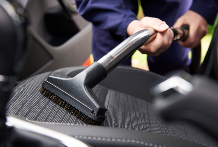 Consejos para limpiar de la mejor manera tu coche