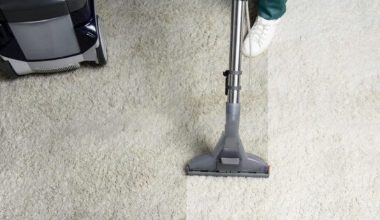 ¿Cómo realizar la limpieza de tapicería y alfombras?